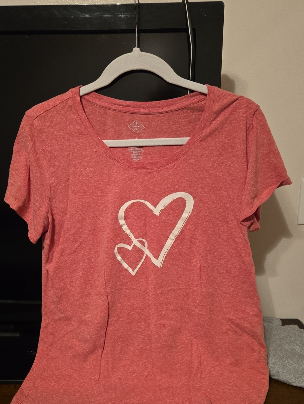 St. John's Bay Red Short Sleeve Tee with White Heart Design